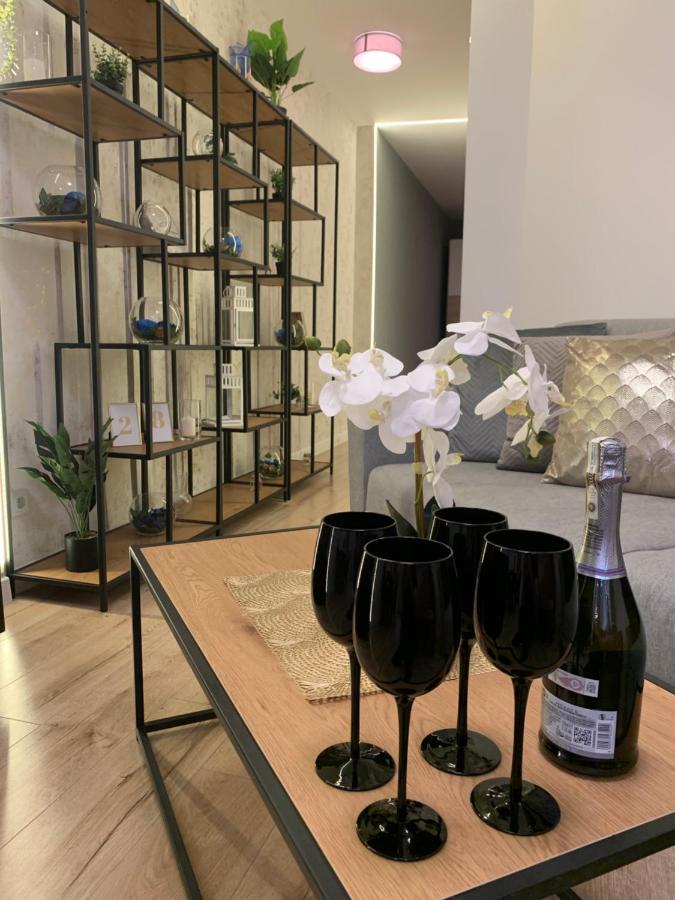Moderno Apartament 克拉科夫 外观 照片